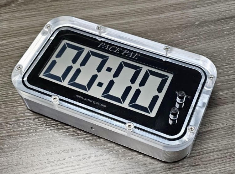 LCD UNDERWATER PACE CLOCK (Liquid Crystal Display Reflecting Ambient Light)